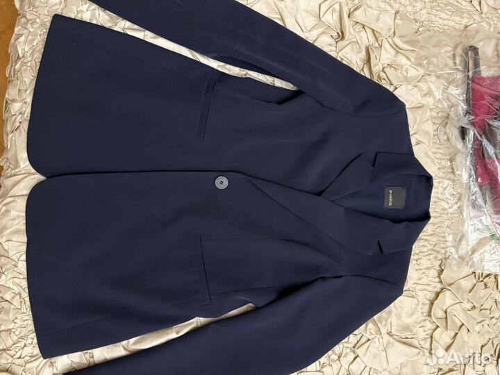 Костюм женский