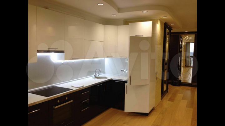 2-к. квартира, 48 м², 24/24 эт.