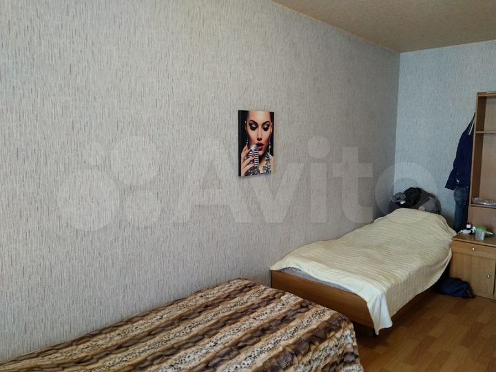 Комната 10 м² в 3-к., 3/3 эт.