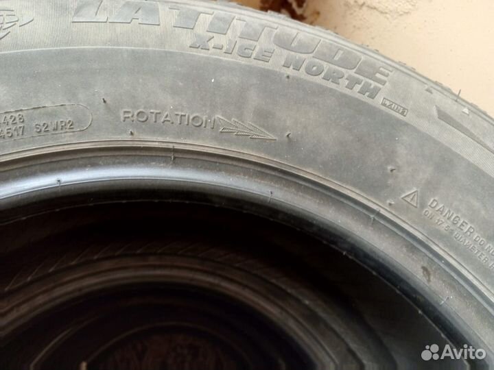 Michelin 4X4 A/T 235/65 R17