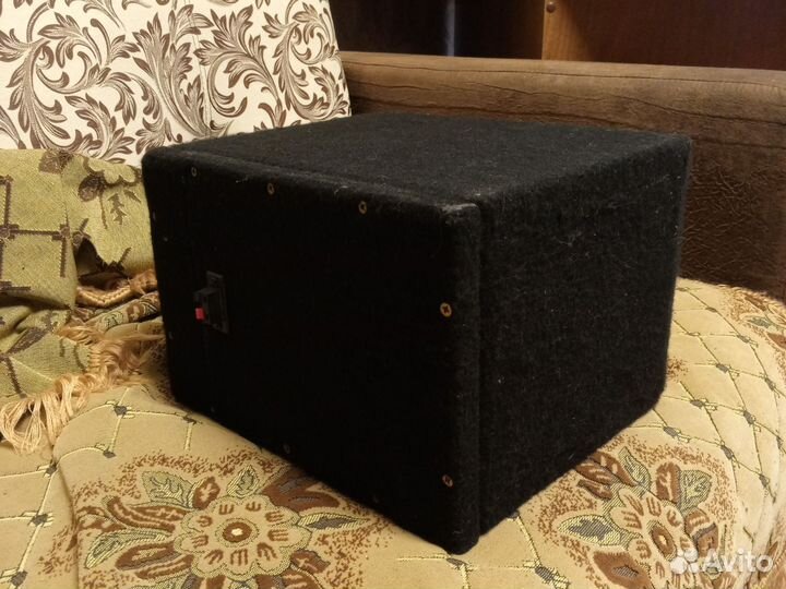 Динамик для сабвуфера