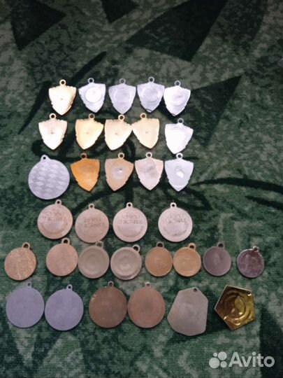 Значки для собак