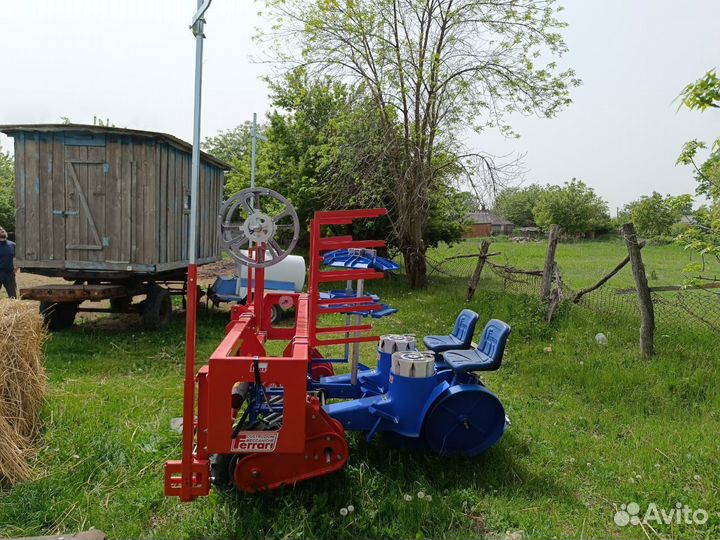 Рассадопосадочная машина Ferrari FMAX 3/2, 2022