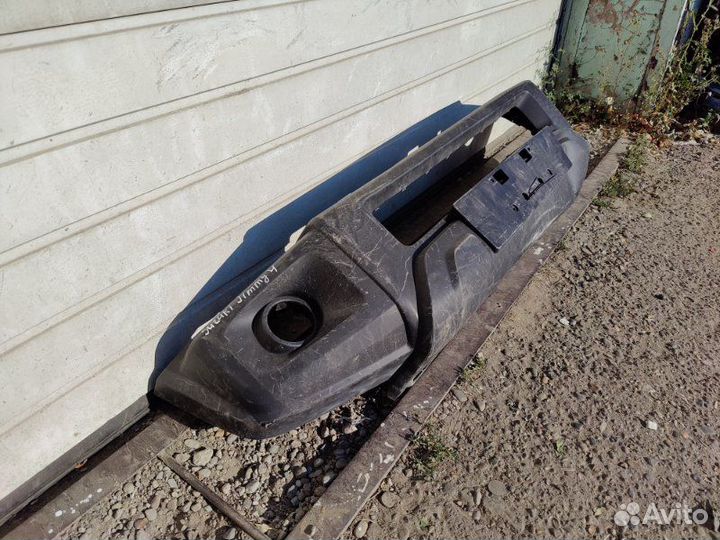 Бампер передний Suzuki Jimny 4