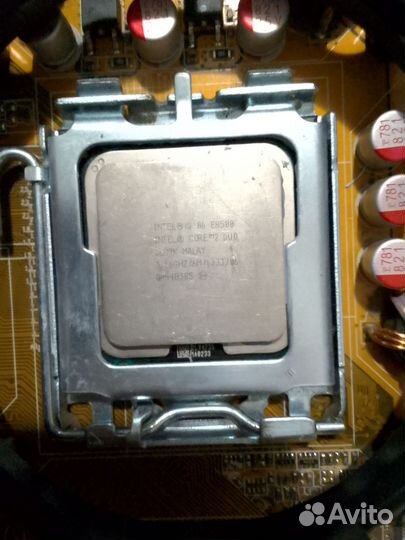 Материнская плата с процессором