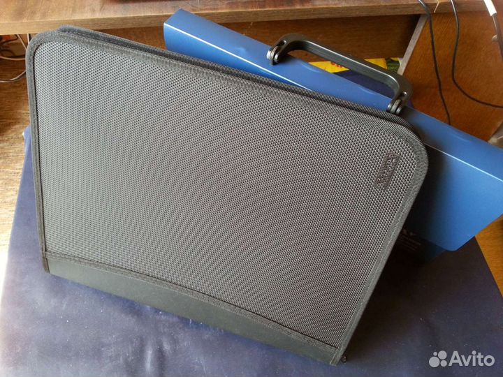 Папка, кейс