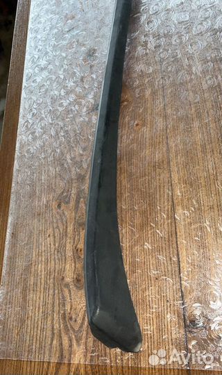 Молдинг стекла Peugeot 408 308