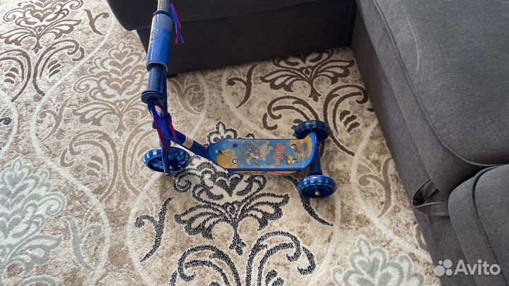 Самокат детский трехколесный бу
