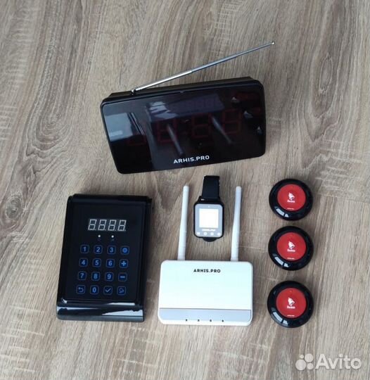 Система вызова персонала беспроводная - комплект