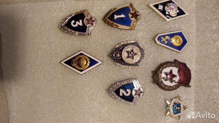 Значки советского периода