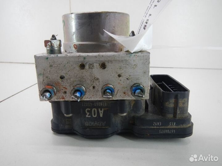 Блок ABS (насос) Mitsubishi L200 V 2.4 2015