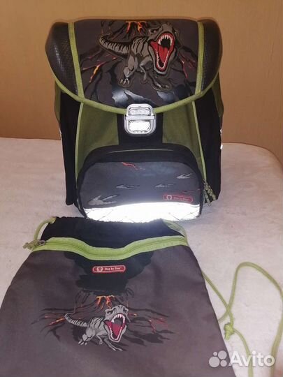 Портфель школьный ортопедический