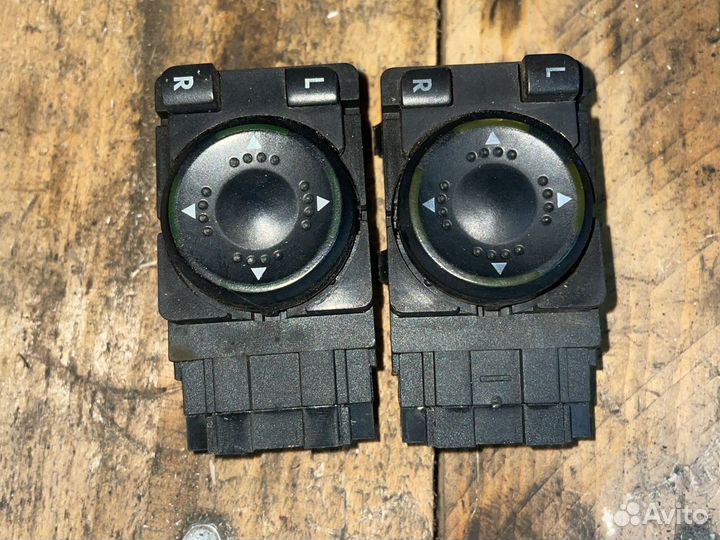 Джойстик зеркал пассат б5