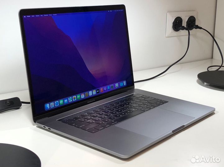 Apple MacBook Pro 15 2016 i7/16/512SSD