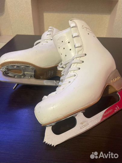 Фигурные коньки edea overture 210
