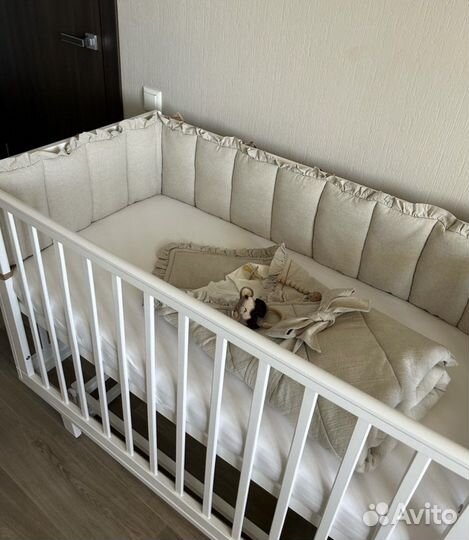 Набор для малыша в кроватку