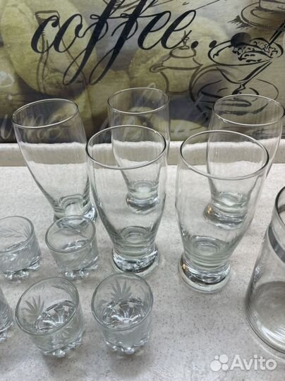 Бокалы, рюмки, салатники