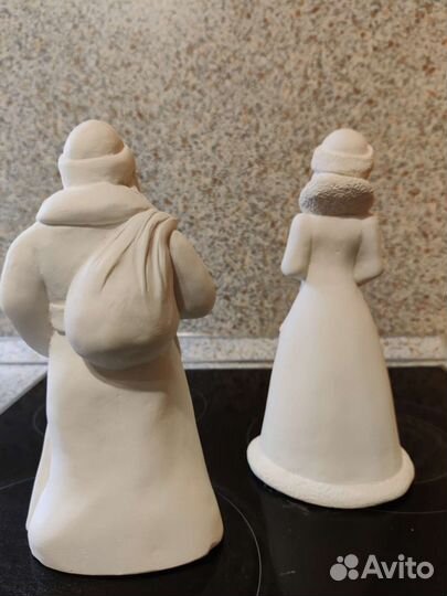 Дед Мороз и Снегурочка фигурки из гипса