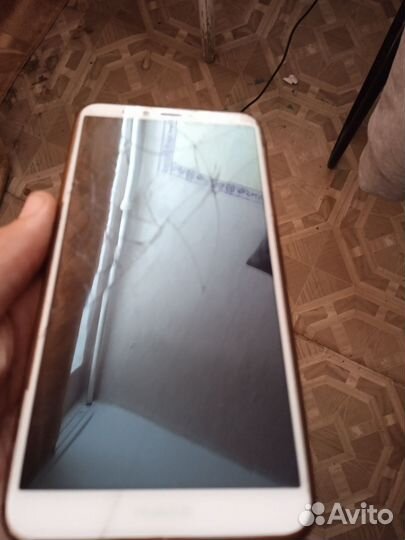 HUAWEI Y9 (2018), 3/32 ГБ