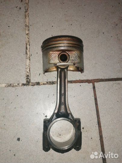 Поршень c шатуном Toyota Duet M100A ejde 1998-2001