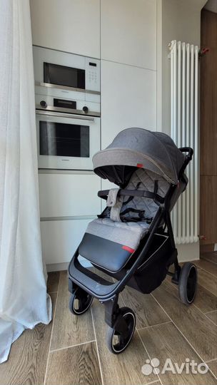 Прогулочная коляска carello bravo