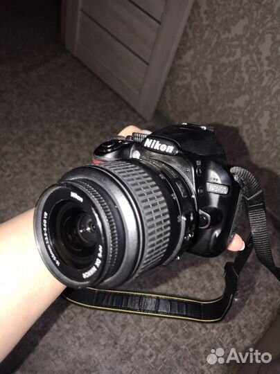 Зеркальный фотоаппарат