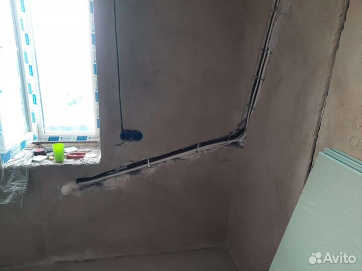 Закладка трассы кондиционера / демонтаж