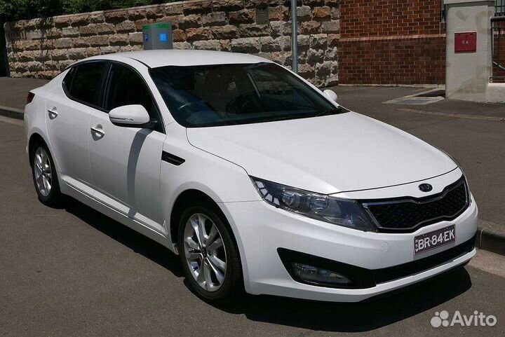 Лобовое стекло на Kia Optima 10-15г