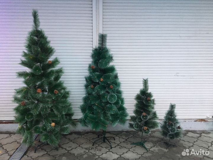 Искусственные сосны/ели/гирлянды