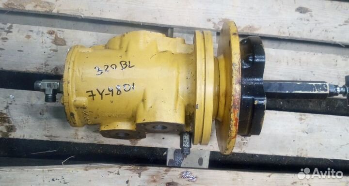 Коллектор центральный Caterpillar Cat 320BL