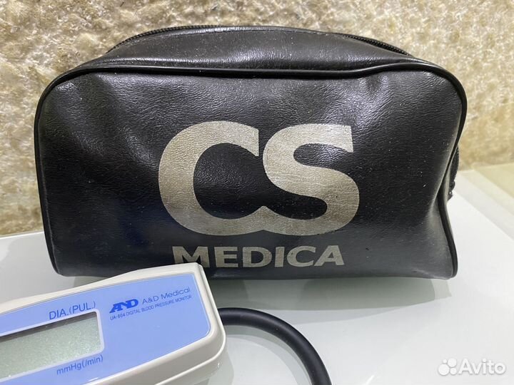 Тонометр And полуавтоматический