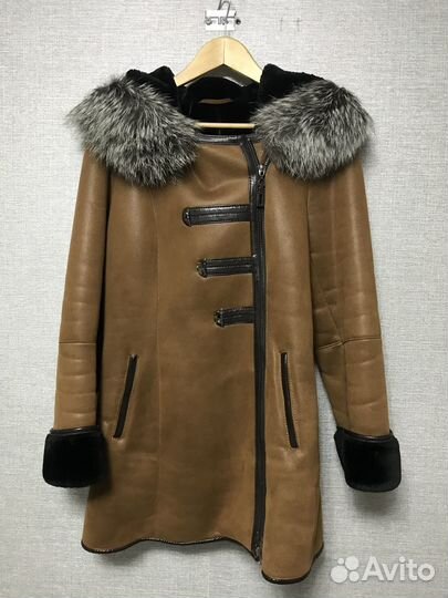 Дубленка натуральная женская 44 размер