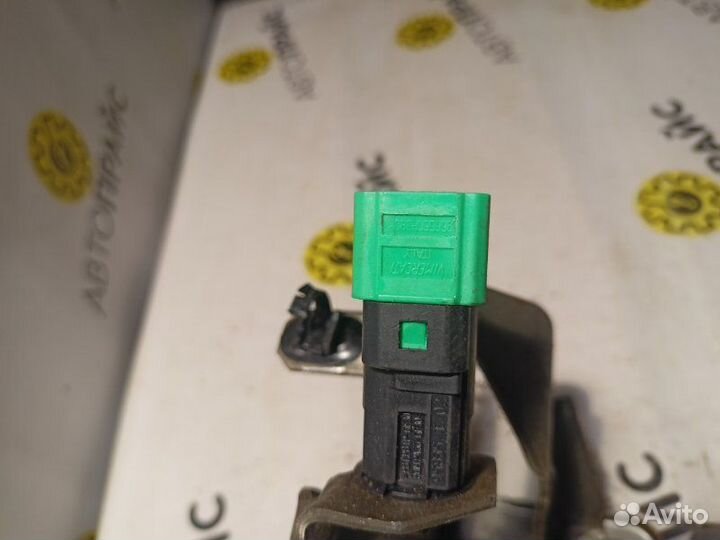 Кронштейн крепления педали Peugeot 308 EP6 2008