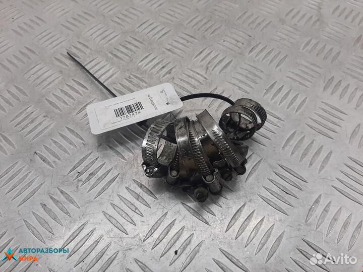 Хомут металлический Volkswagen Passat B5 1999