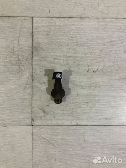 Датчик давления масла cadillac BLS 1.9 дизель