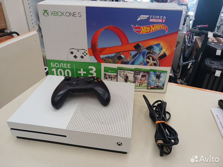 Xbox One S 500Gb (спр)