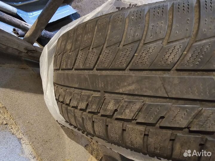 Toyo Snowprox S954 235/65 R17