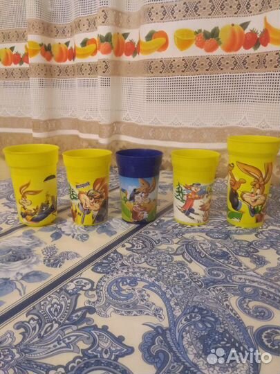 Пластиковые стаканчики Несквик