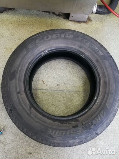 Bridgestone Dueler H/P 225/70 R16 103H