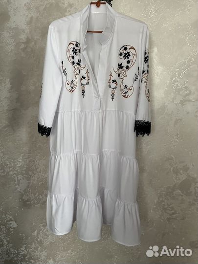 Платье женское р 50-52 белое