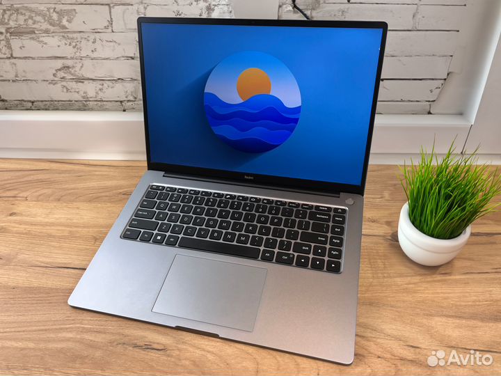 Ноутбук Xiaomi \ i5 \ GeForce MX450 \ В металле