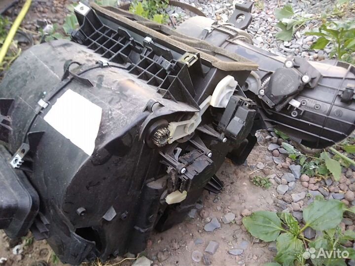 Корпус печки под климат Peugeot 307 поколение 3C