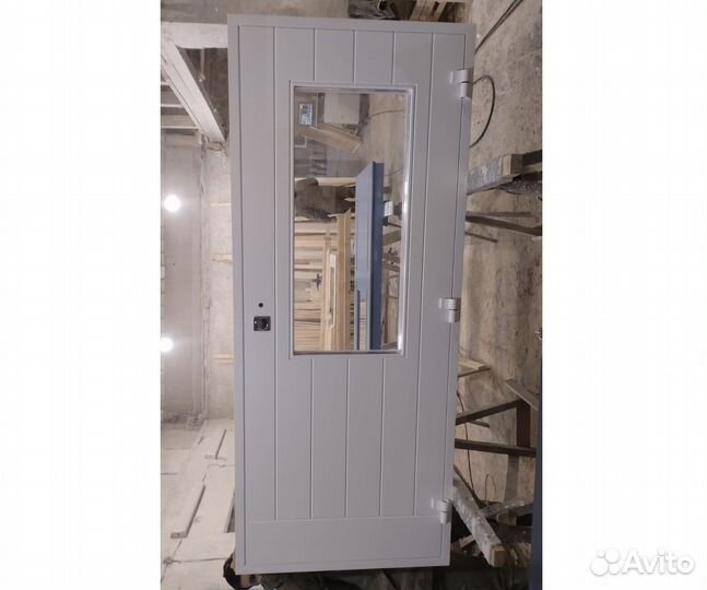 Дверь входная деревянная с коробом. см-4