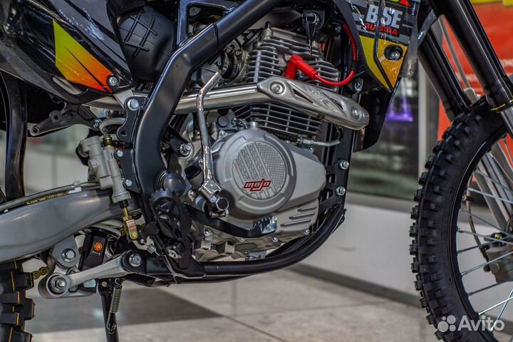 Кроссовый мотоцикл BSE Z5 (черный)