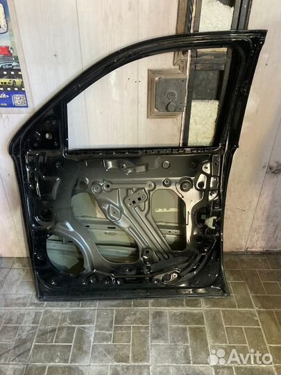 Дверь передняя правая chevrolet tahoe 2016