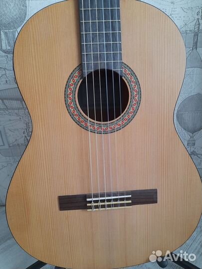 Классическая гитара Yamaha C40M