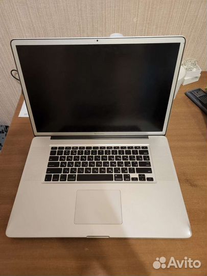 Apple MacBook Pro 17 A1297 разбор