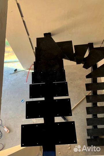 Уличная лестница под ключ