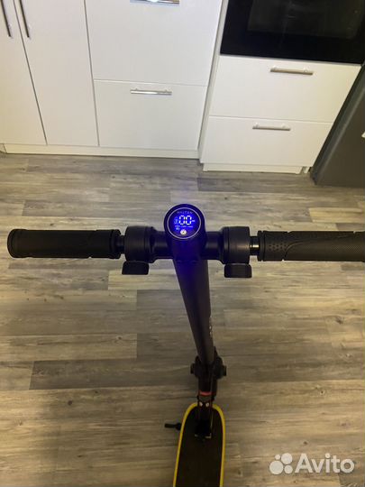 Новый Электросамокат Halten Smile