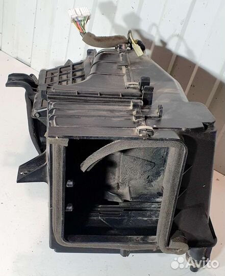 Корпус отопителя под моторчик Kia Spectra